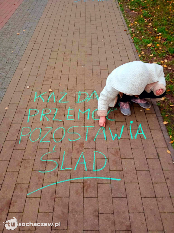 Atria i Antares w kampanii społecznej 19 dni przeciwko przemocy