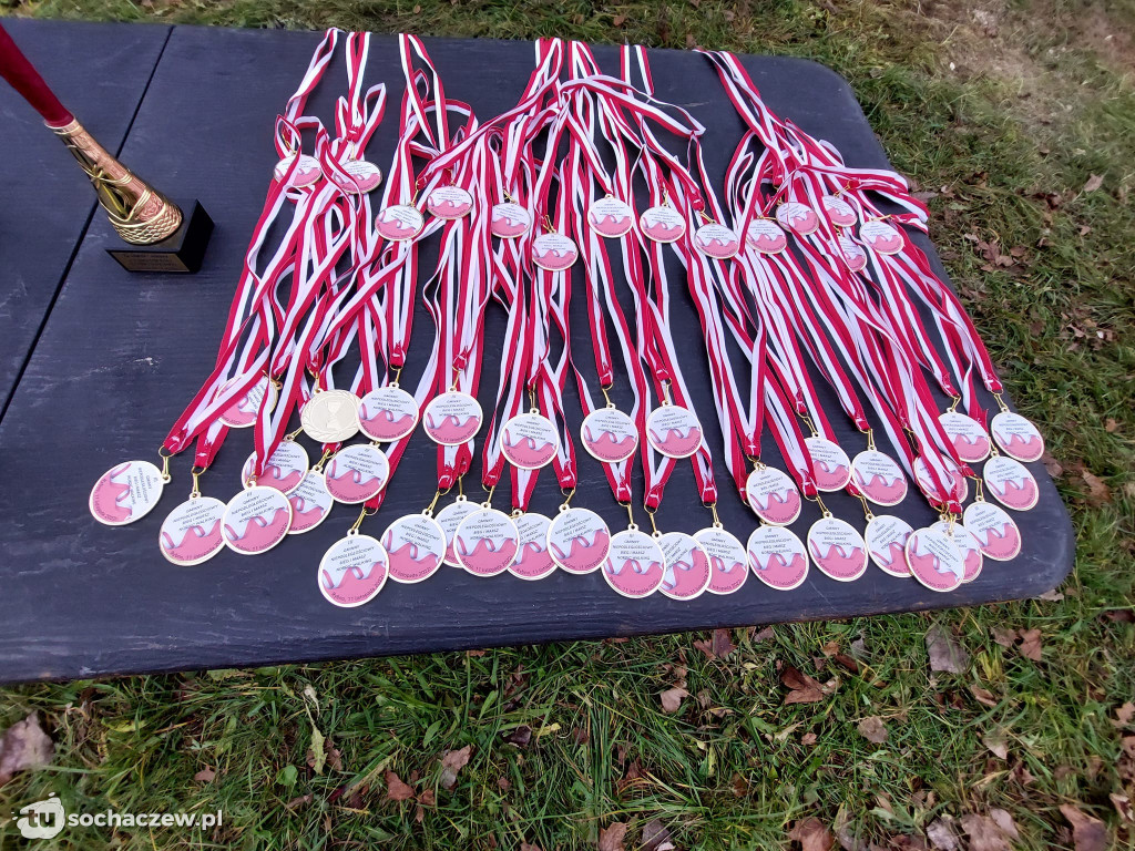 Rybno: III Gminny Niepodległościowy Bieg i Marsz Nordic Walking