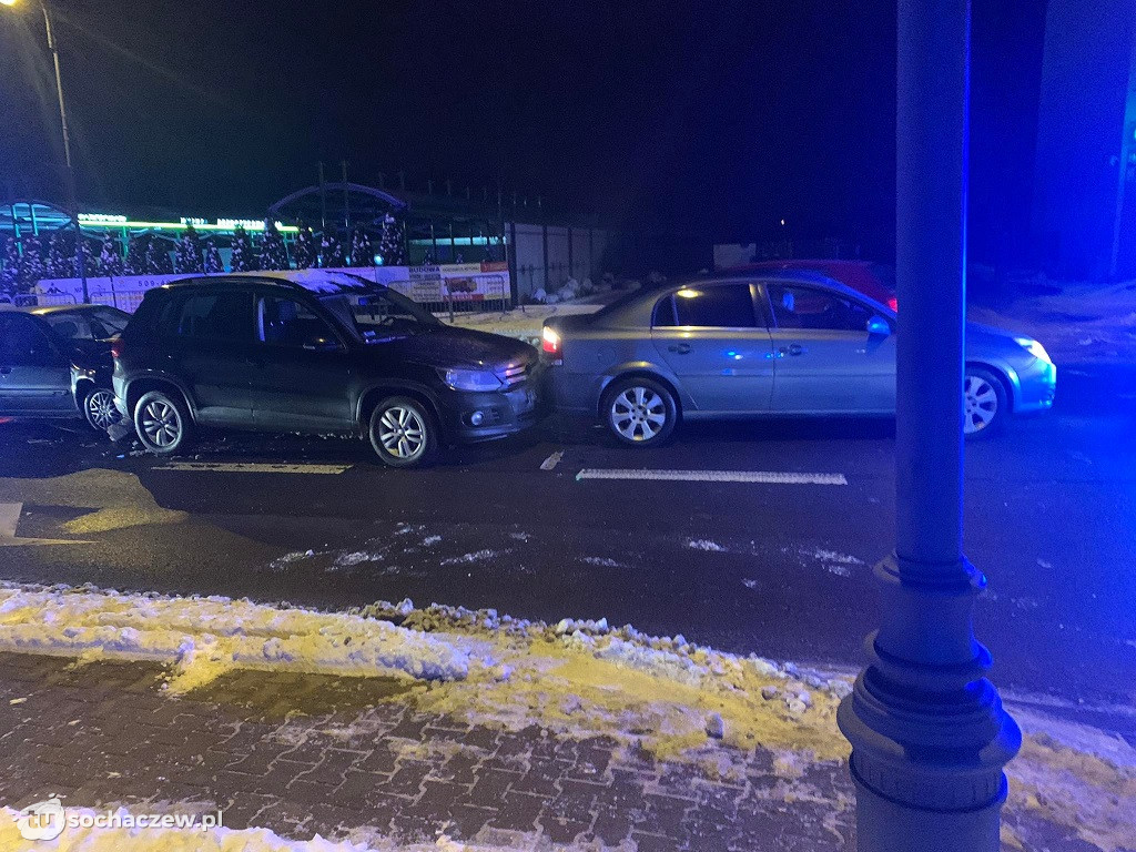 Zderzenie pięciu aut na Płockiej