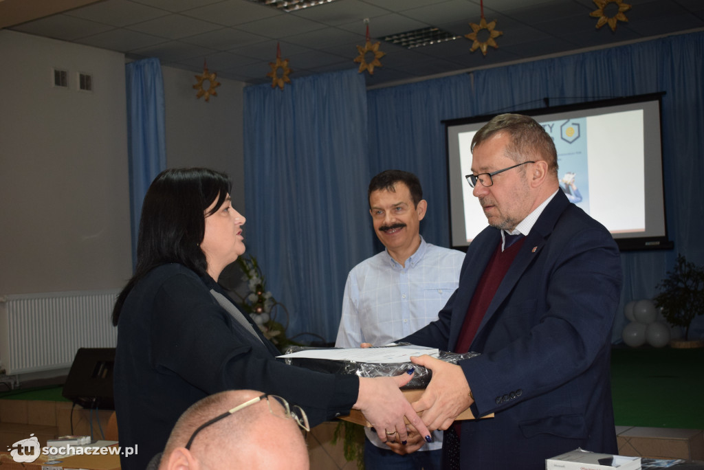 Laptopy dla uczniów z gminy Iłów