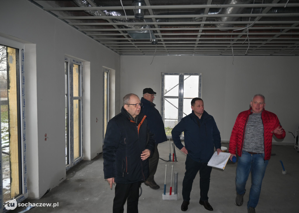 Większy Ogrodnik, prace zgodnie z planem