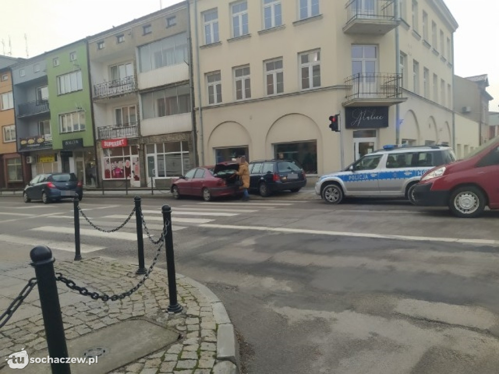 Zderzenie aut w centrum Sochaczewa