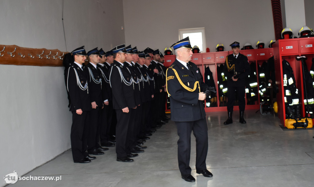 Przekazanie łodzi w Młodzieszynie