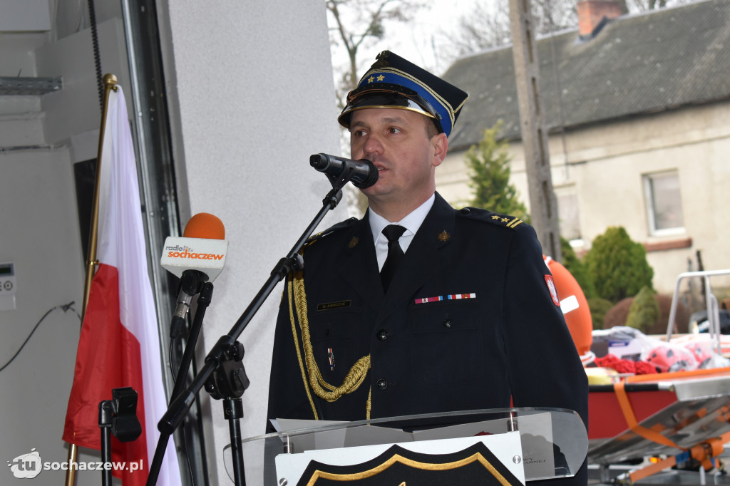 Przekazanie łodzi w Młodzieszynie