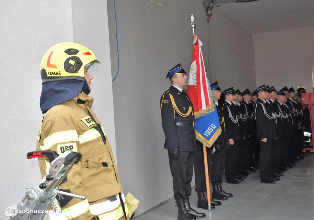 Przekazanie łodzi w Młodzieszynie