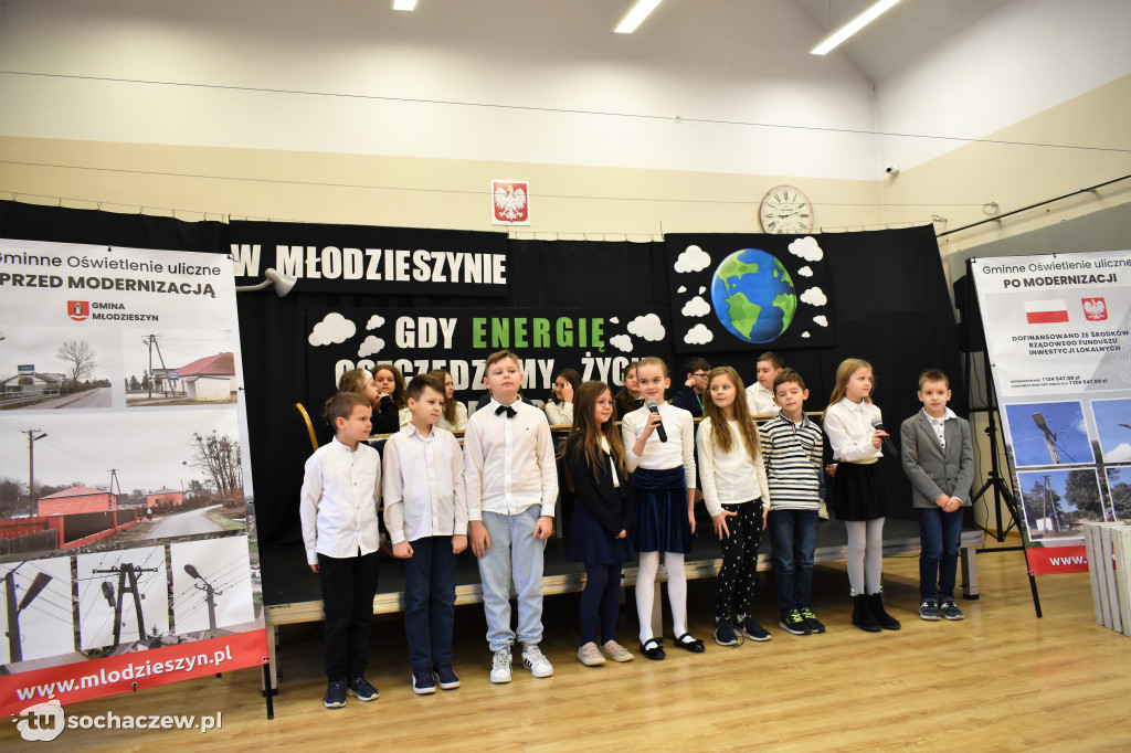 Energooszczędne oświetlenie w Młodzieszynie