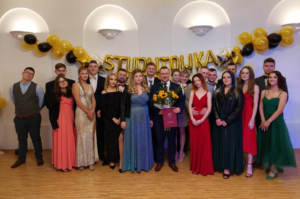 Studniówka w Teresinie