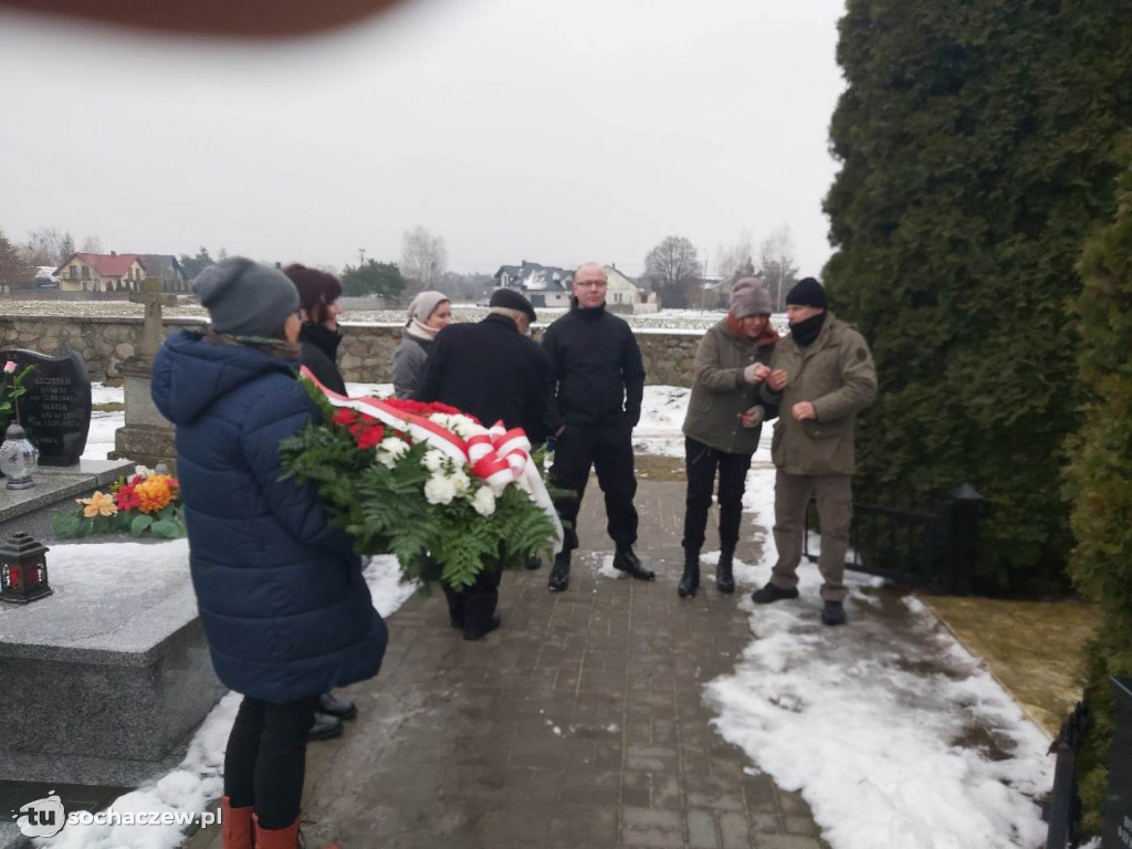 Przekazanie nieśmiertelnika Kazimierza Ciesielskiego rodzinie