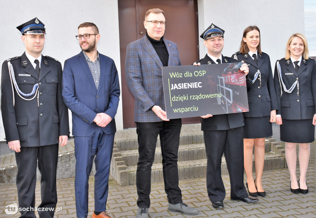 OSP Jasieniec i OSP Kamion z promesami na nowe wozy
