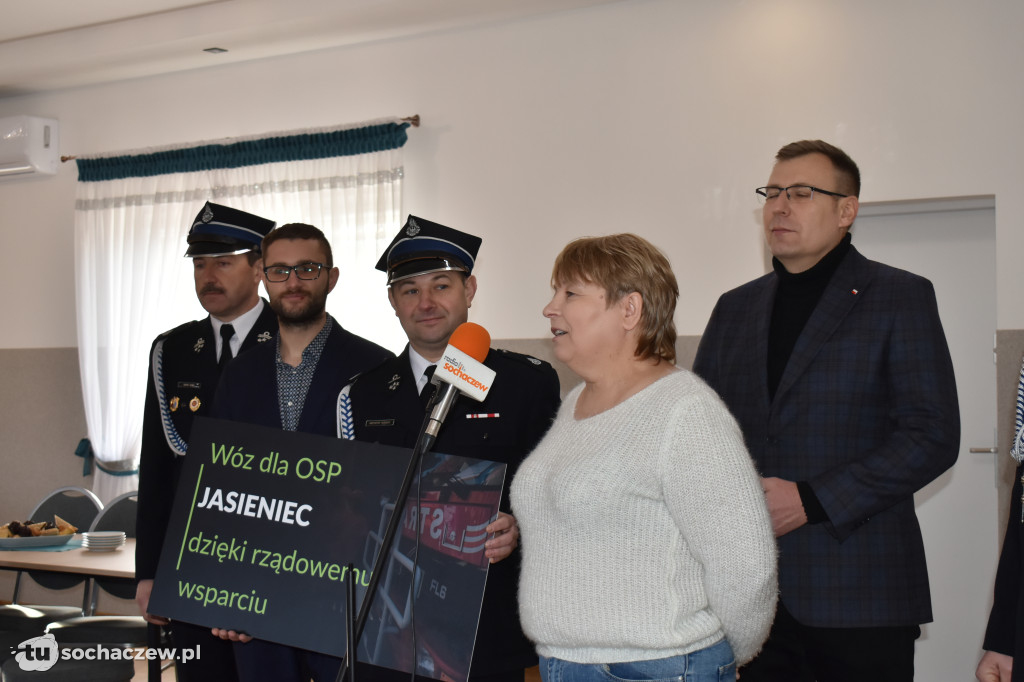 OSP Jasieniec i OSP Kamion z promesami na nowe wozy