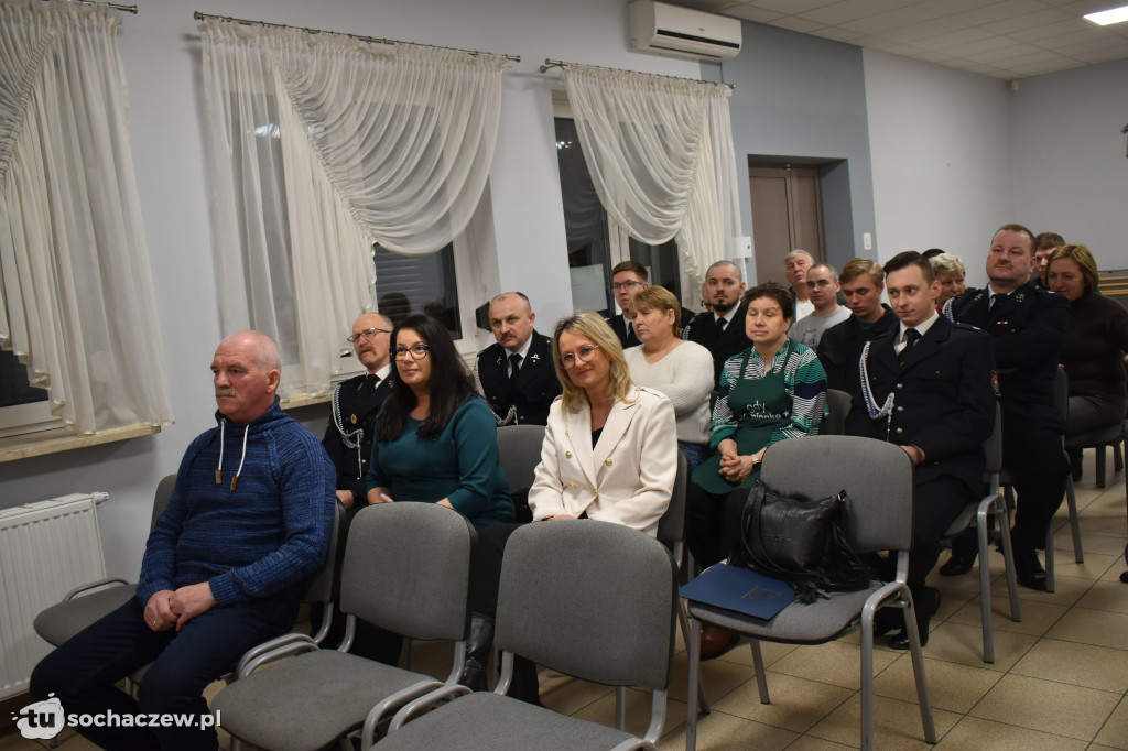 OSP Jasieniec i OSP Kamion z promesami na nowe wozy