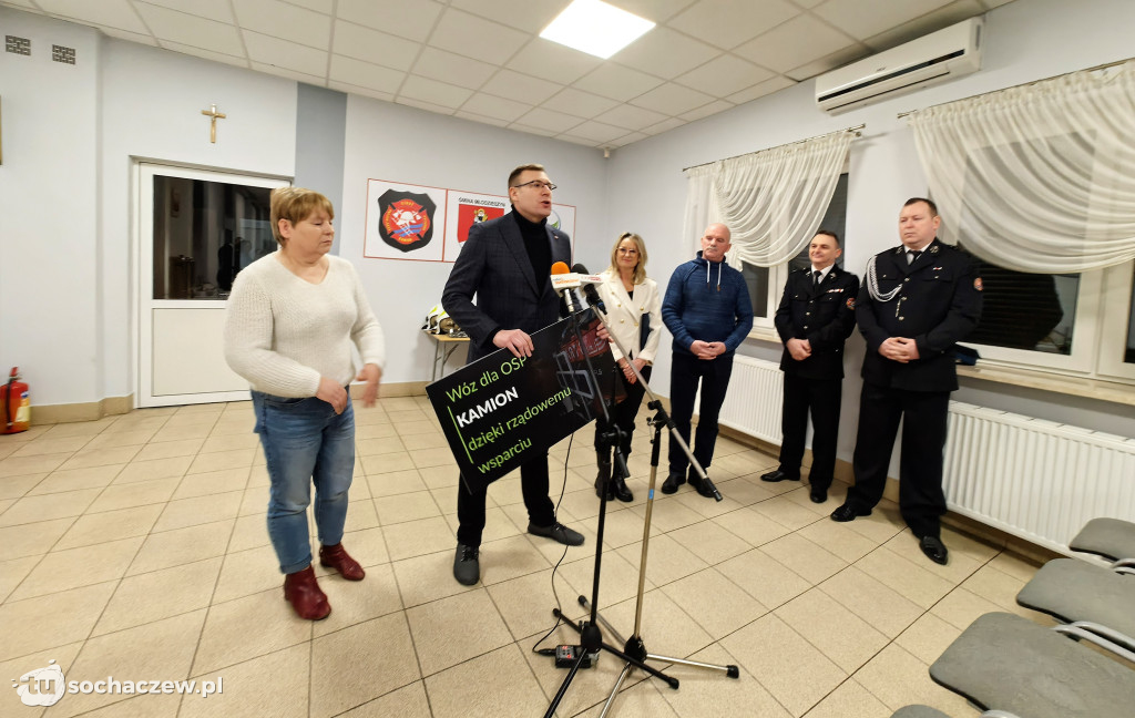OSP Jasieniec i OSP Kamion z promesami na nowe wozy