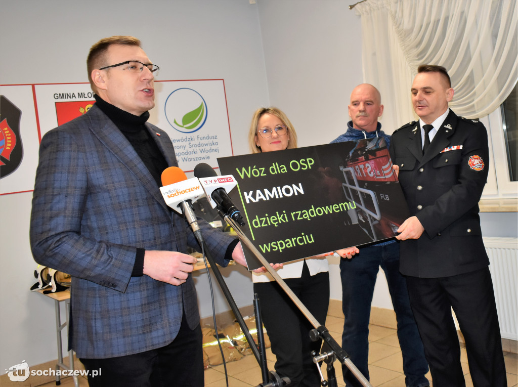 OSP Jasieniec i OSP Kamion z promesami na nowe wozy