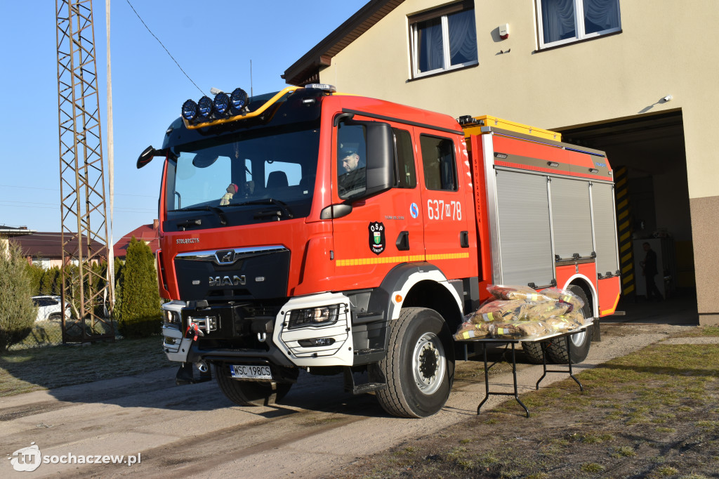 Nowe mundury dla OSP Teresin