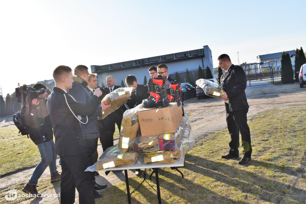 Nowe mundury dla OSP Teresin