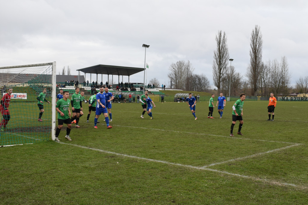 Bzura Chodaków - FC Komorów