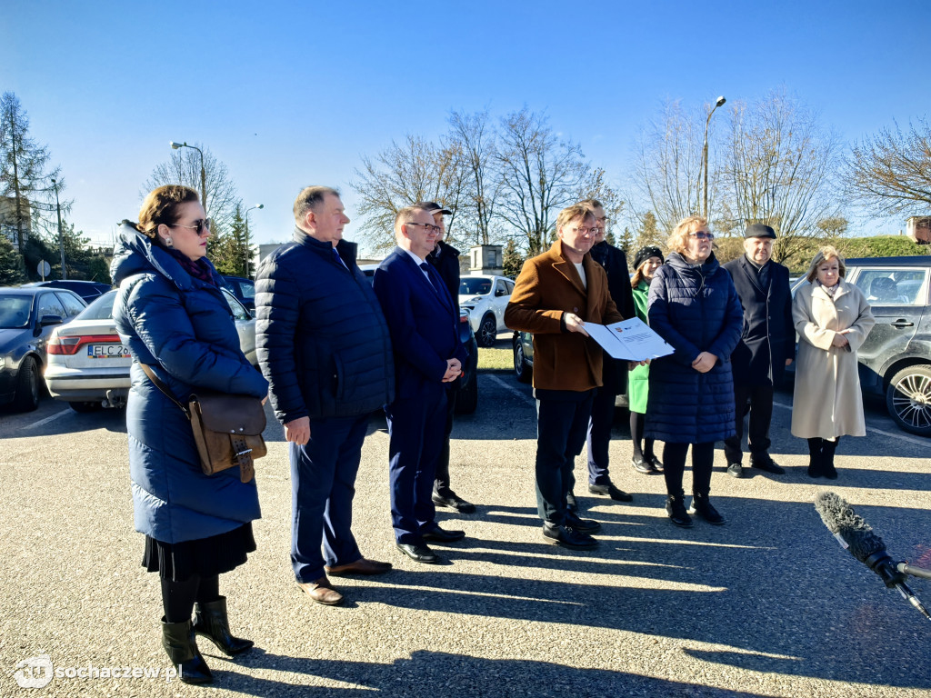 Umowa na rozbudowę parkingu przy szpitalu podpisana