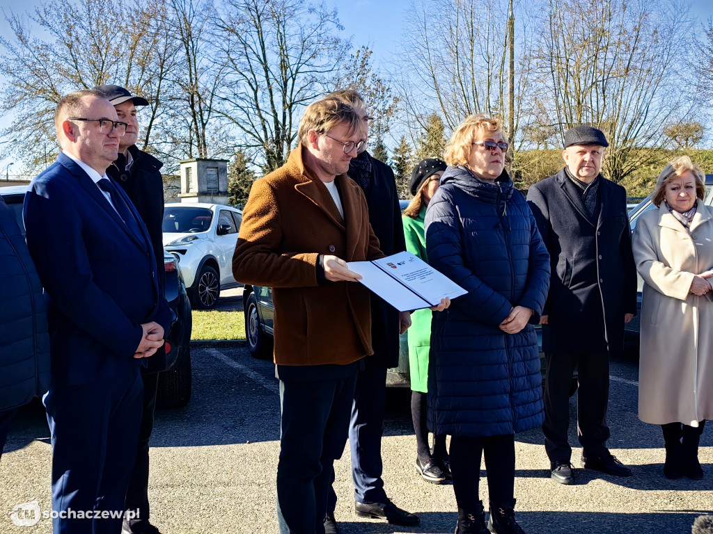 Umowa na rozbudowę parkingu przy szpitalu podpisana
