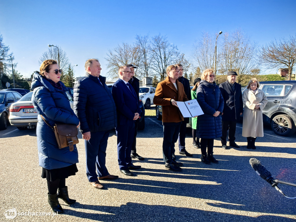 Umowa na rozbudowę parkingu przy szpitalu podpisana