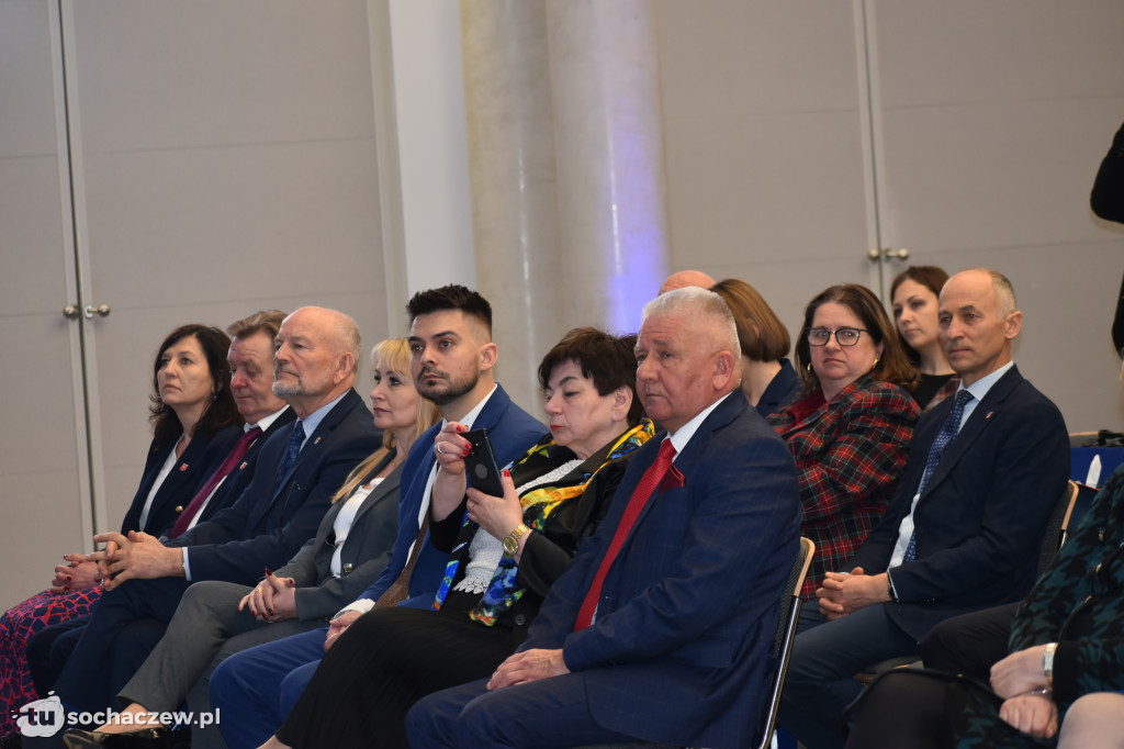 Bezpieczne drogi w ramach CPK: podpisanie umów