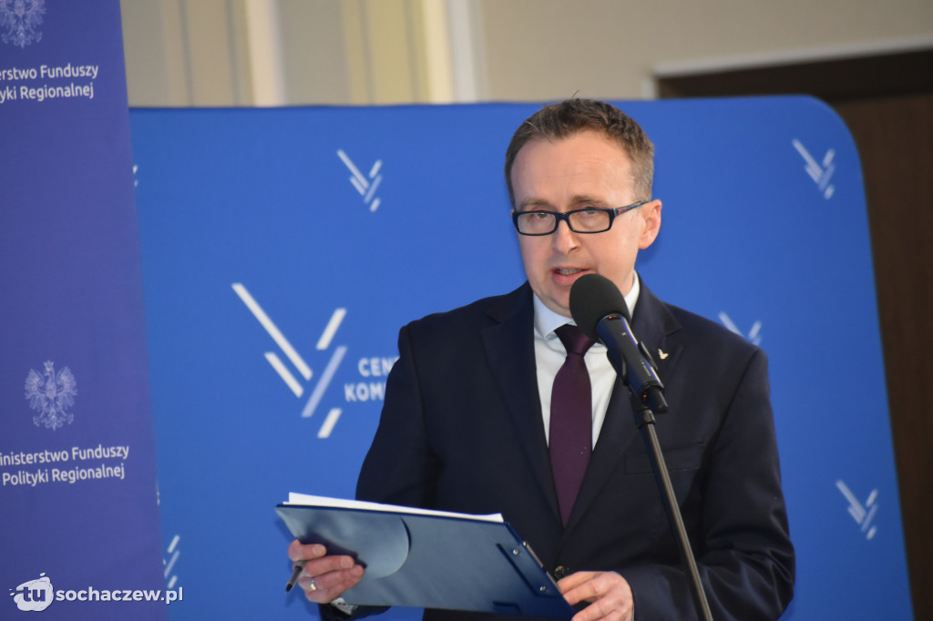 Bezpieczne drogi w ramach CPK: podpisanie umów