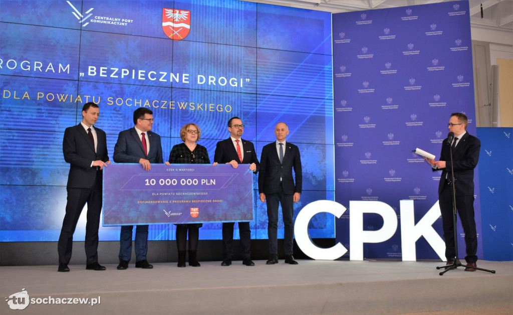 Bezpieczne drogi w ramach CPK: podpisanie umów