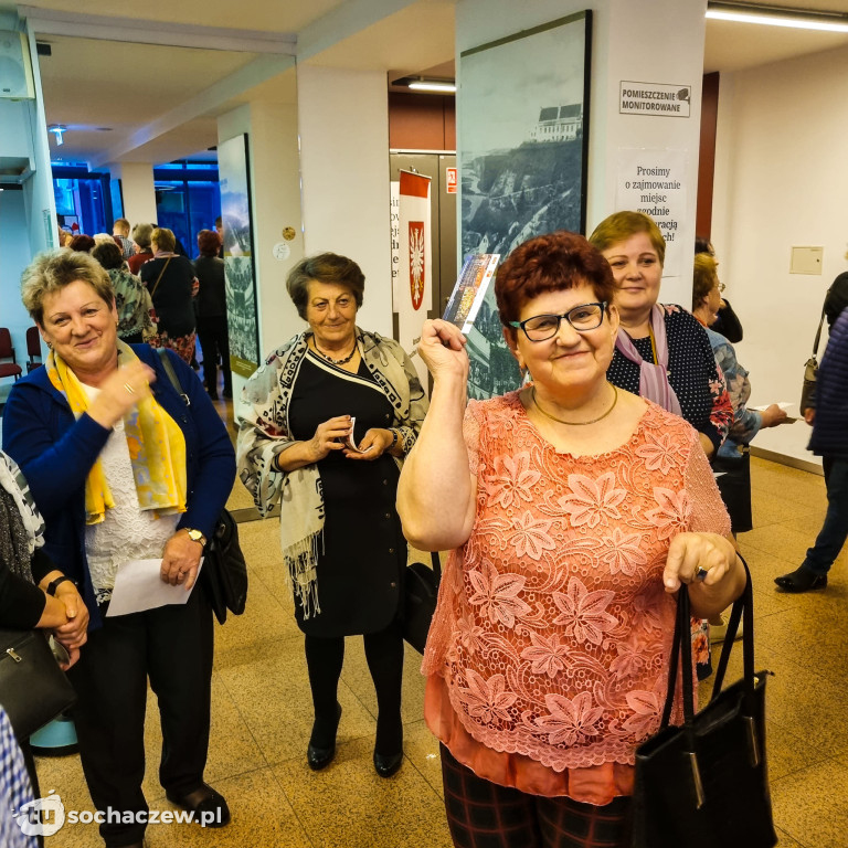 Wyjazd mieszkańców gminy Młodzieszyn do teatru