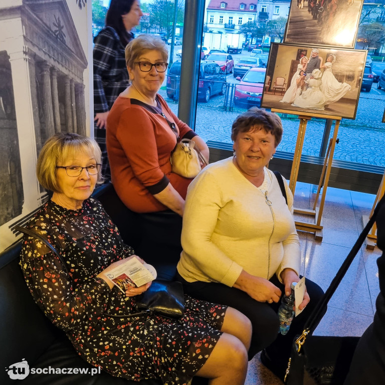 Wyjazd mieszkańców gminy Młodzieszyn do teatru