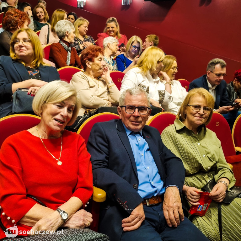 Wyjazd mieszkańców gminy Młodzieszyn do teatru