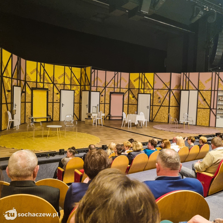 Wyjazd mieszkańców gminy Młodzieszyn do teatru