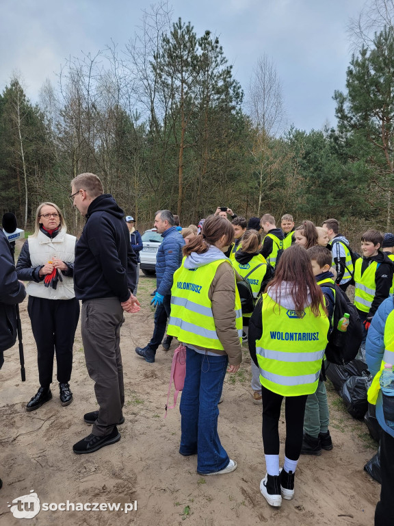 Akcja sprzątania lasów
