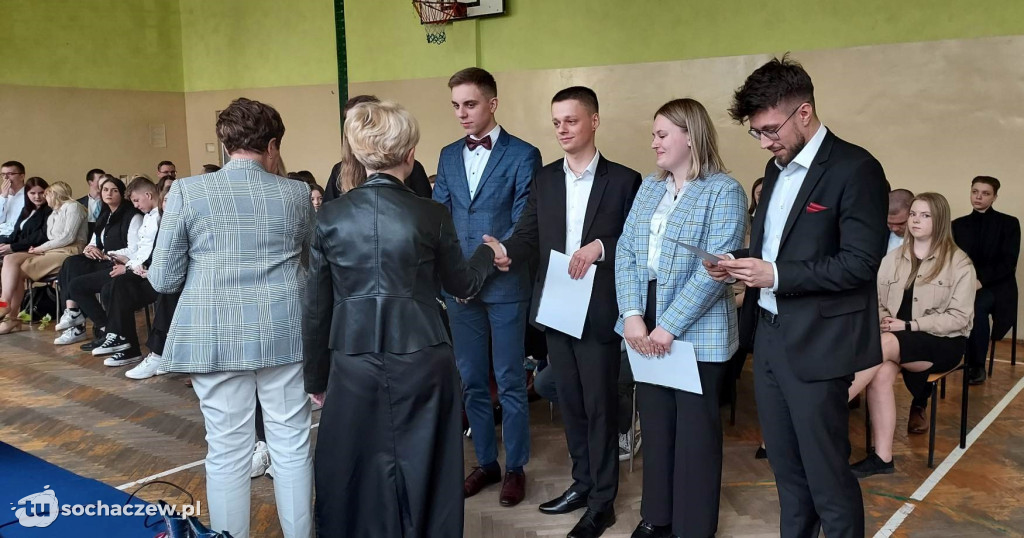 Iwaszkiewicz pożegnał absolwentów
