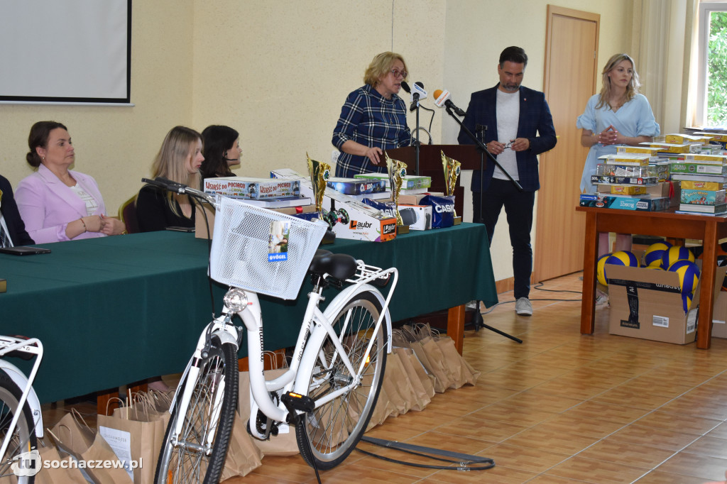Konkurs zbiórki makulatury i puszek rozstrzygnięty