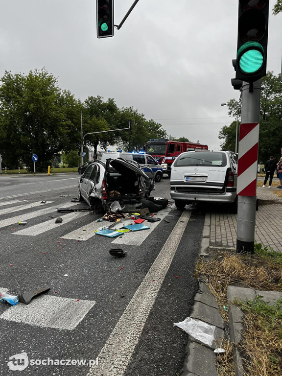 Zderzenie trzech aut w Kożuszkach - Parcel