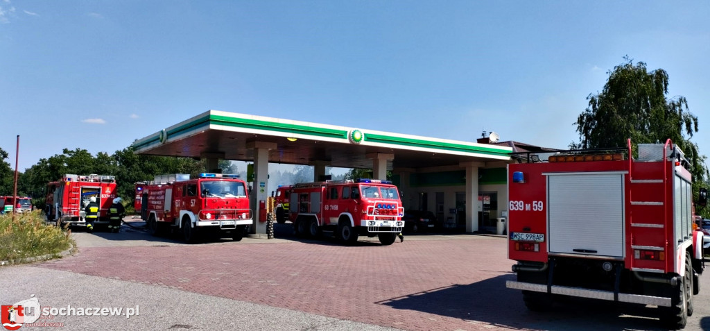 Pożar w Młodzieszynku, lokal gastronomiczny spłonął doszczętnie