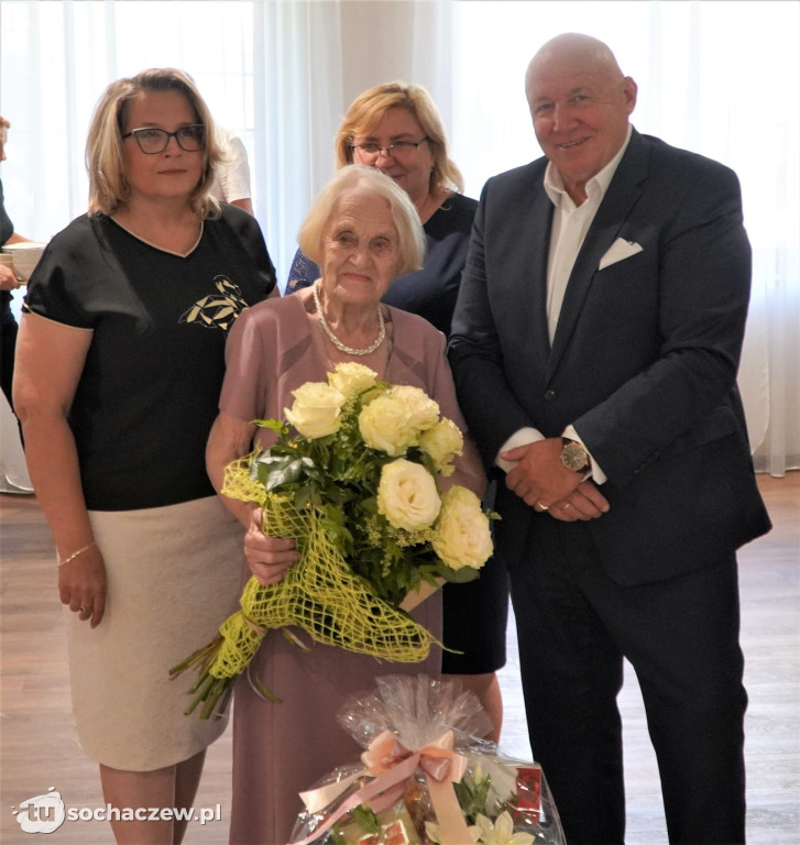 100-lecie Anny Dąbrowskie, mieszkanki gminy Teresin