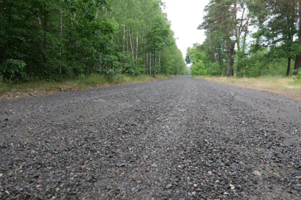 Prace remontowe dróg gminnych w gminie Młodzieszyn