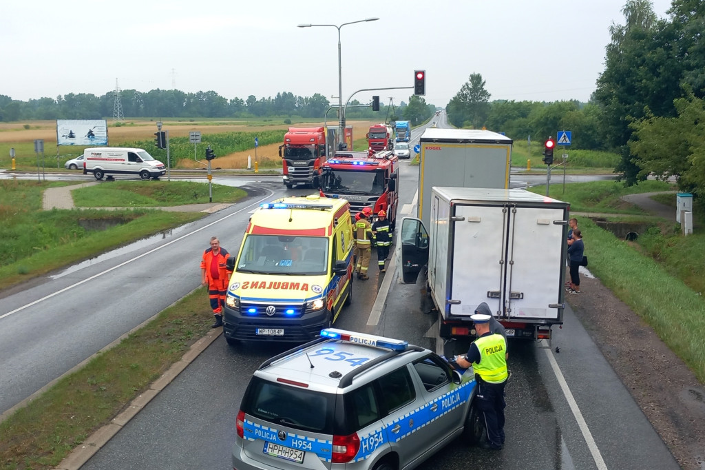Zderzenie pojazdów na DK 50 w Nowym Kamionie
