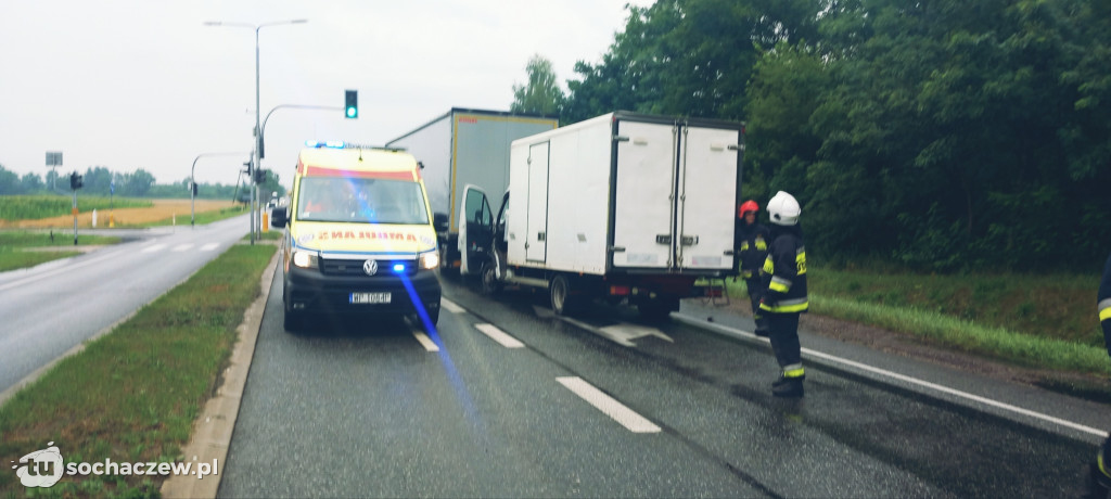 Zderzenie pojazdów na DK 50 w Nowym Kamionie
