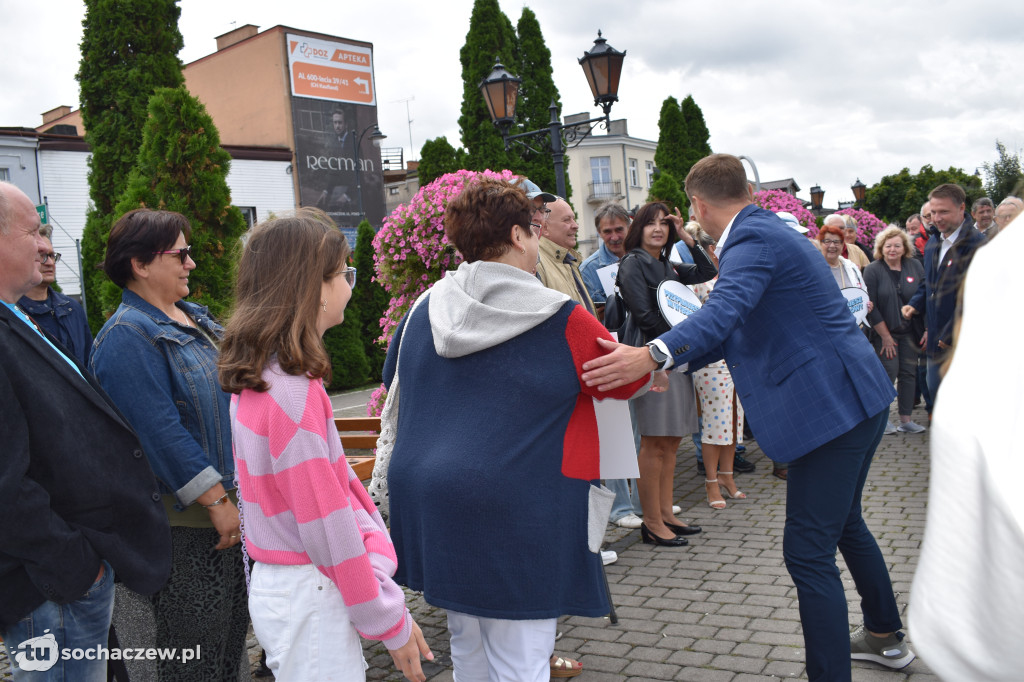 Konferencja Koalicji Obywatelskiej na placu Kościuszki