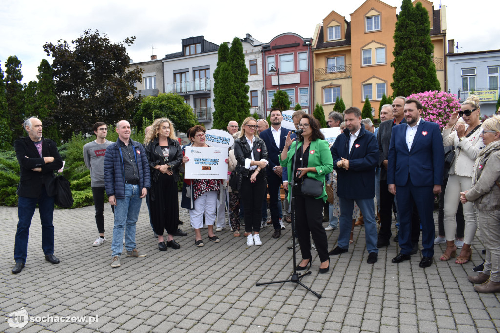 Konferencja Koalicji Obywatelskiej na placu Kościuszki