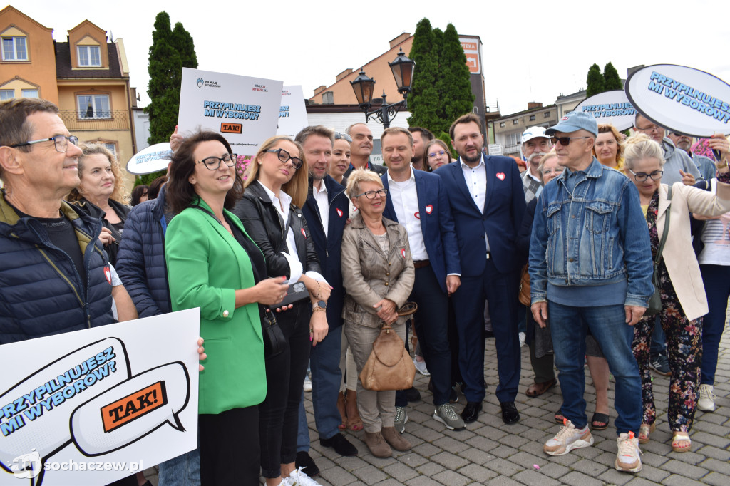 Konferencja Koalicji Obywatelskiej na placu Kościuszki