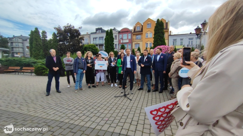 Konferencja Koalicji Obywatelskiej na placu Kościuszki