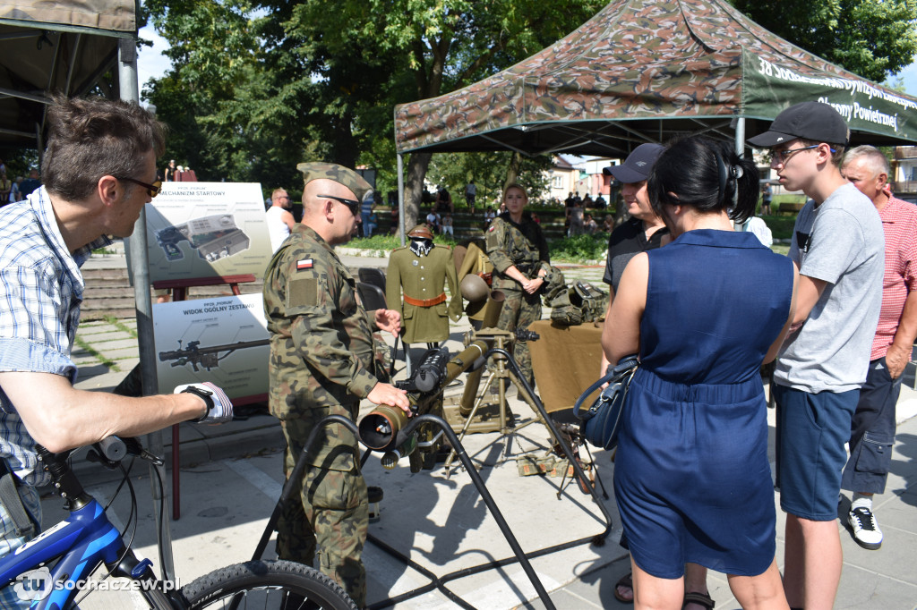 Piknik wojskowy na Podzamczu 2023