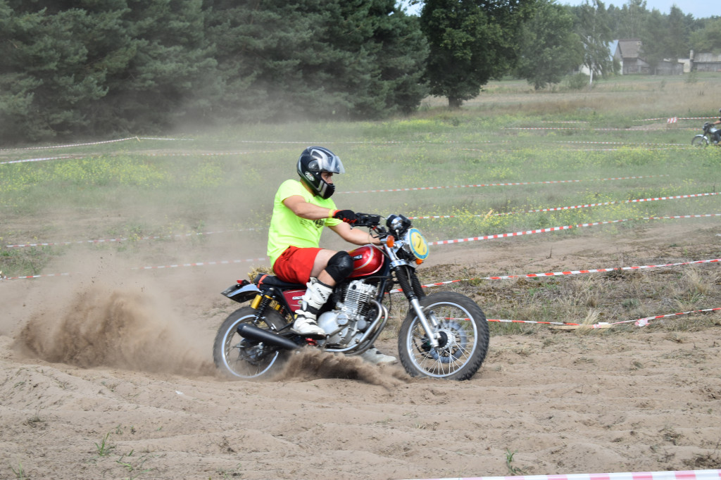 Cross Country Motocykli Zabytkowych i Klasycznych
