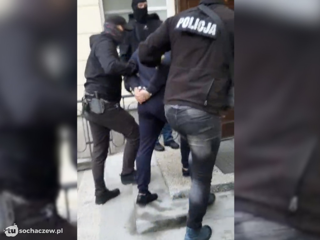 Gang złodziei aut rozbity, zasadzka w gminie Sochaczew