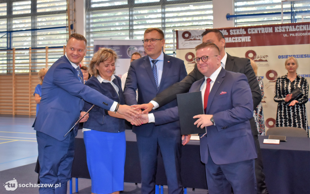 Umowa w Osiemdziesiątce podpisana