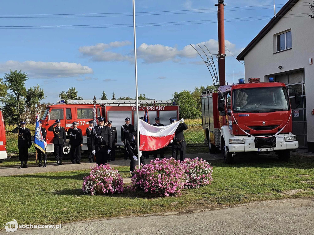 OSP Cypriany po remoncie i nowy wóz