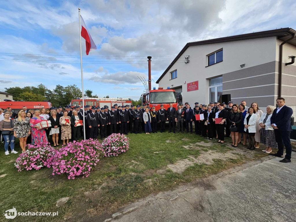 OSP Cypriany po remoncie i nowy wóz