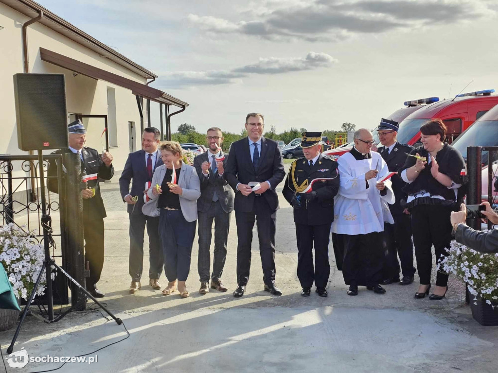 OSP Cypriany po remoncie i nowy wóz